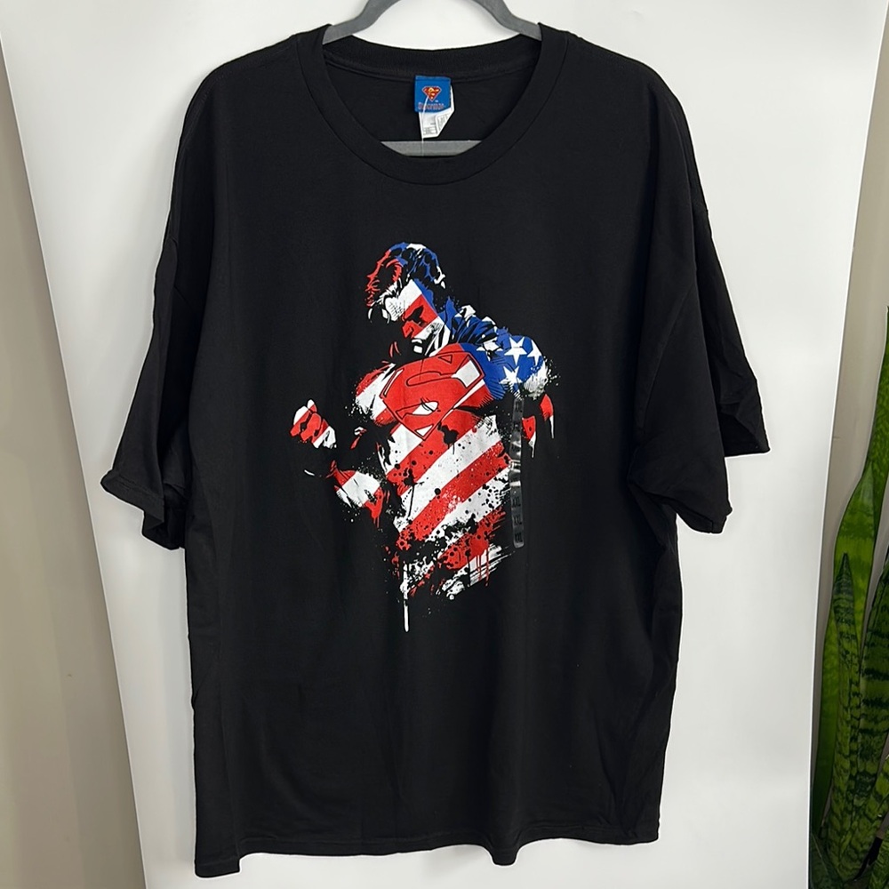 Superman Graphic Tee - Black